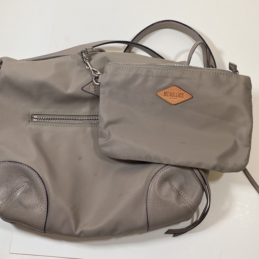 MZ Wallace NY Nylon/leather Shoulder bag ◻️👜◻️